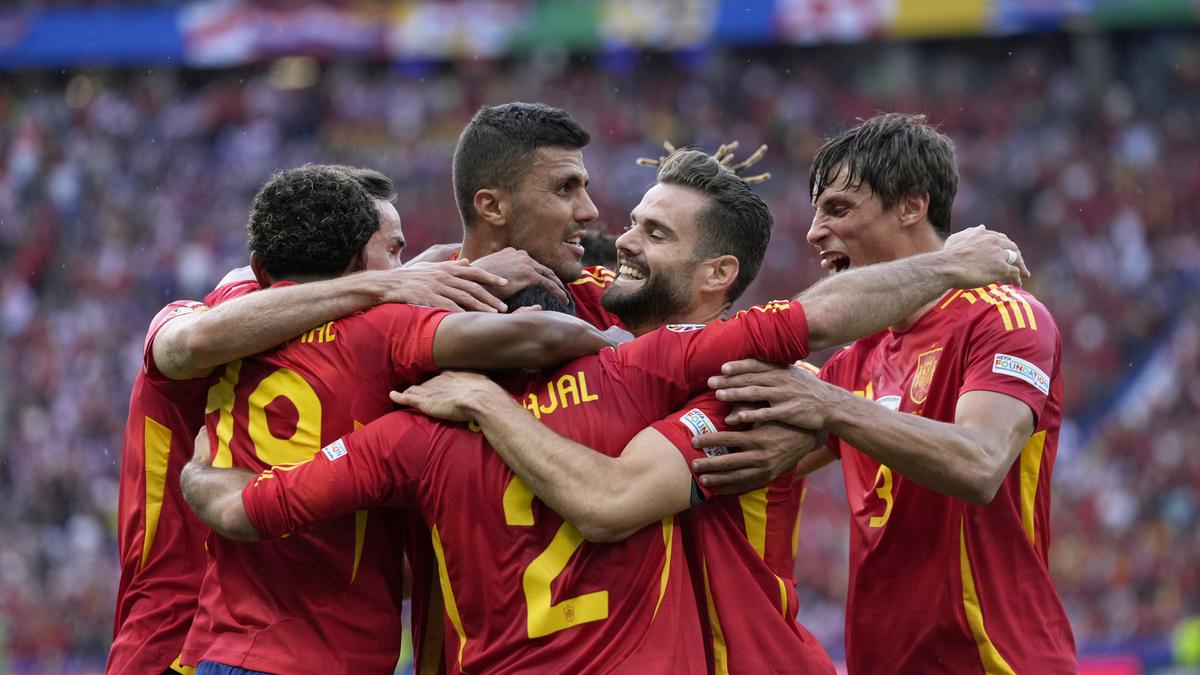 Soi kèo Tây Ban Nha vs Ý ngày 21/6
